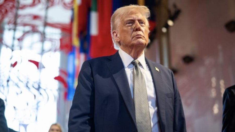 Προπαγάνδα - Τα φιλοπόλεμα δυτικά ΜΜΕ κατηγορούν τον Trump για «ενδοτικότητα» απέναντι στον Putin