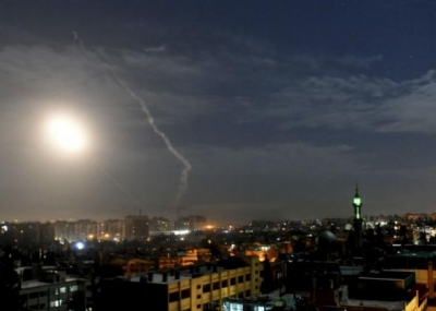 Οι Ισραηλινοί βομβάρδισαν αιφνιδιαστικά τη Συρία  -  Πολλές εκρήξεις συγκλόνισαν τη Χάμα