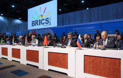 Η Ρωσία ενισχύει τη θέση της στον κόσμο, παρά τις πιέσεις - H Δύση θα επιχειρήσει να παρέμβει στις εκλογές