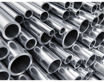 Ράλι στο αλουμίνιο, προ των πυλών οι μειώσεις επιτοκίων από τη Fed