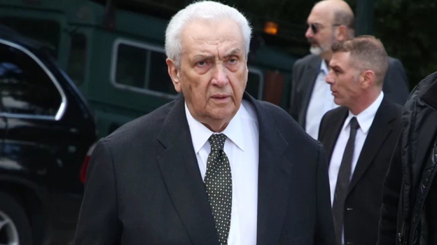 Η άγνωστη πορεία ζωής του Κοντομηνά: Από την Βηρυτό, στο επιχειρείν - Ο κρυφός γάμος, η μοναχοκόρη και η νοσηλεία από το 2019