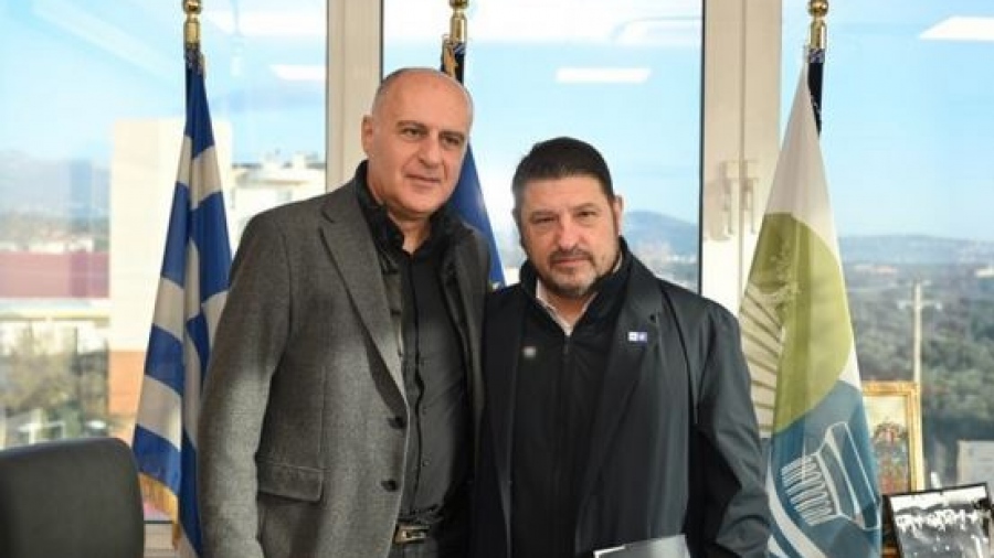 Στον Δήμο Σπάτων - Αρτέμιδος ο Χαρδαλιάς: Ιεραρχούμε ανάγκες και προχωράμε χωρίς καθυστερήσεις