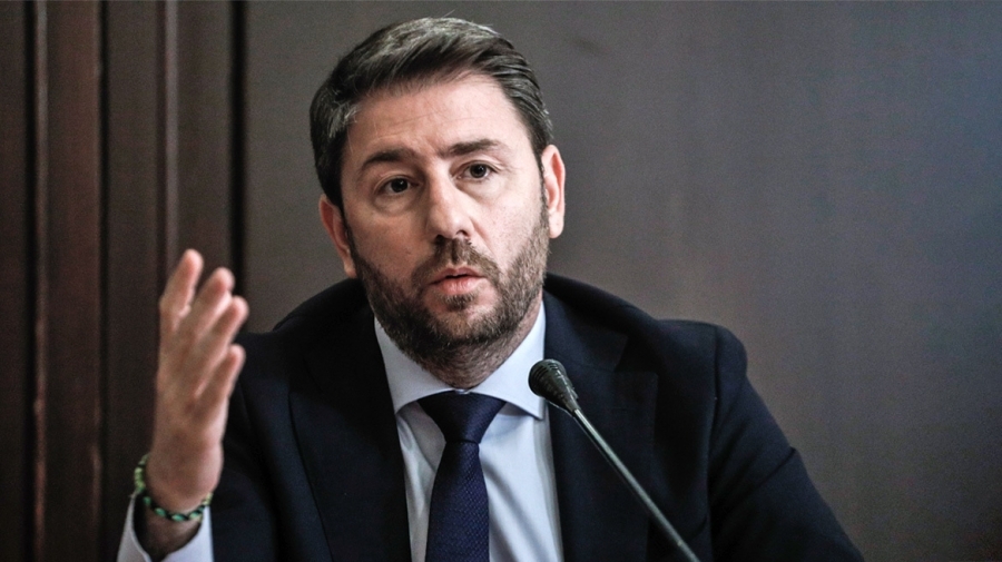 Βουλή - Μηνυτήρια αναφορά Ανδρουλάκη: Ο Τσιάρας παραπέμπει στη δικαιοσύνη - Σύγκληση της επιτροπής θεσμών ζητά η αντιπολίτευση