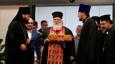 Κάτι αλλάζει: Οι Μοσχοβίτες τίμησαν τον Άγιο Σπυρίδωνα παρουσία του Μητροπολίτη Κέρκυρας Νεκταρίου