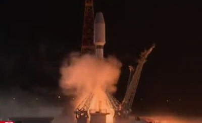 Άλμα για το διαστημικό πρόγραμμα του Ιράν: Τρεις δορυφόροι εκτοξεύθηκαν με ρωσικό πύραυλο