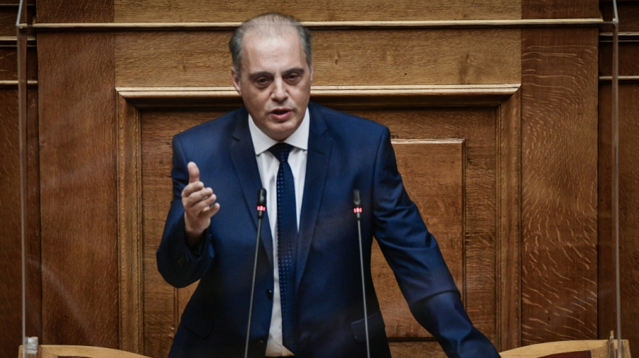 Βελόπουλος: Τι μετέφερε η εμπορική αμαξοστοιχία – φάντασμα στα Τέμπη; - Γιατί έριξαν τσιμέντο;