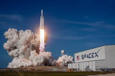 SpaceX: Αύξηση εσόδων, αλλά βαριές ζημίες σε πυραύλους και τεχνητή νοημοσύνη