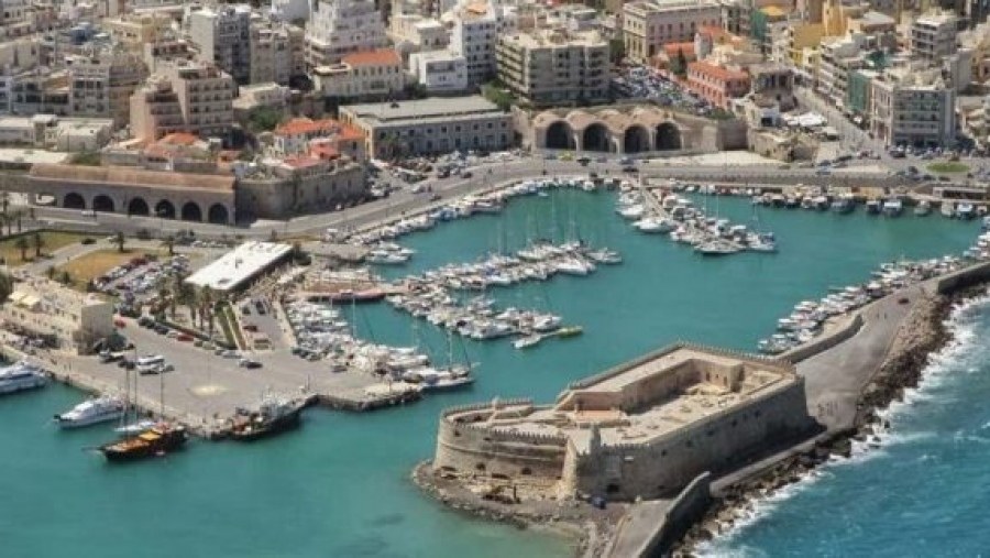 Κρήτη: Αύξηση 5% στις προκρατήσεις για φέτος - «Πονοκέφαλος» η έλλειψη προσωπικού στα ξενοδοχεία