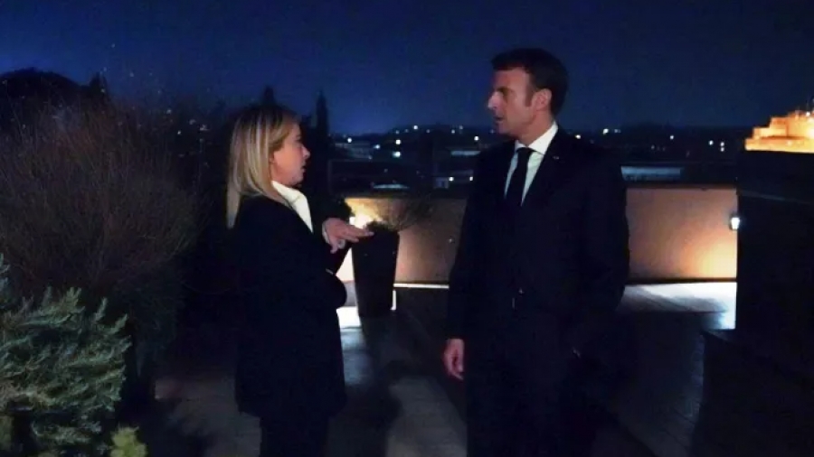 Συνάντηση Macron – Meloni στη Ρώμη: Λογαριασμοί ενέργειας, στήριξη Ουκρανίας και μετανάστευση στο επίκεντρο