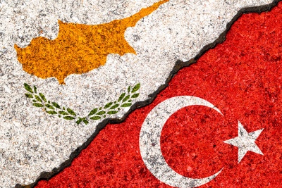 Σφοδρή αντίδραση από την Τουρκία  Η άρση εμπάργκο όπλων από ΗΠΑ στην Κύπρο ανοίγει το δρόμο για επικίνδυνη ένταση