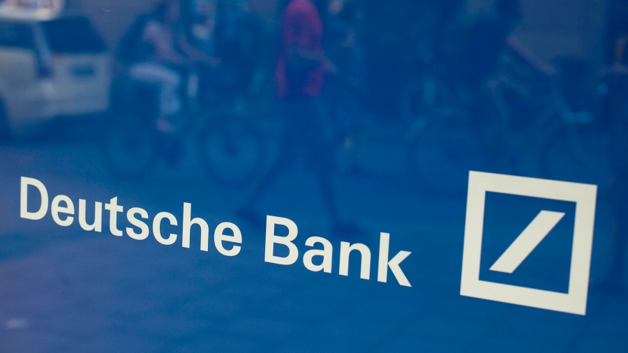 Την αντικατάσταση του CEO, John Cryan, δρομολογεί η Deutsche Bank
