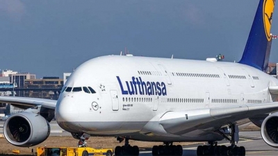 Lufthansa: Αποπλήρωσε τη βοήθεια που είχε δεχθεί από το γερμανικό δημόσιο