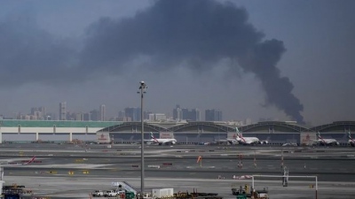 Εγκλωβισμένοι Έλληνες στη Μέση Ανατολή - Οι κινήσεις της Αθήνας - Αυξημένα μέτρα της ΕΛ.ΑΣ. σε στόχους αμερικανικών συμφερόντων