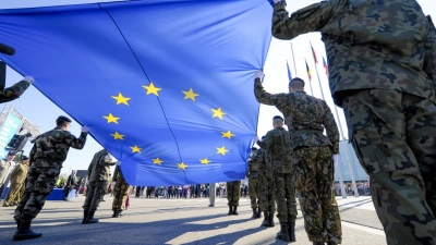 Η Ευρώπη προετοιμάζεται για πόλεμο - Αλλάζει η πολιτική της ΕΤΕπ για τις αμυντικές δαπάνες