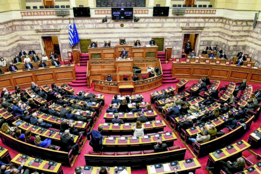 Κατατέθηκε στη Βουλή το νομοσχέδιο για τα ομόφυλα ζευγάρια – Ψηφίζεται στις 15 Φεβρουαρίου
