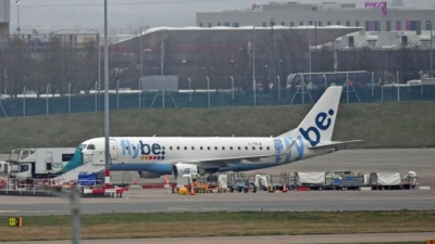 Κατέρρευσε η Flybe καθώς δεν βρέθηκε αγοραστής