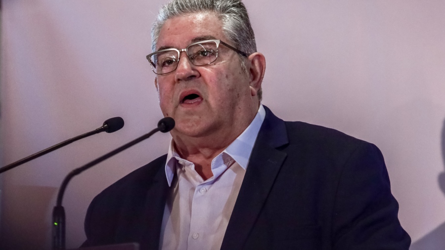 Εκτάκτως στο νοσοκομείο ο Δημήτρης Κουτσούμπας - Θα απουσιάζει από τη Βουλή