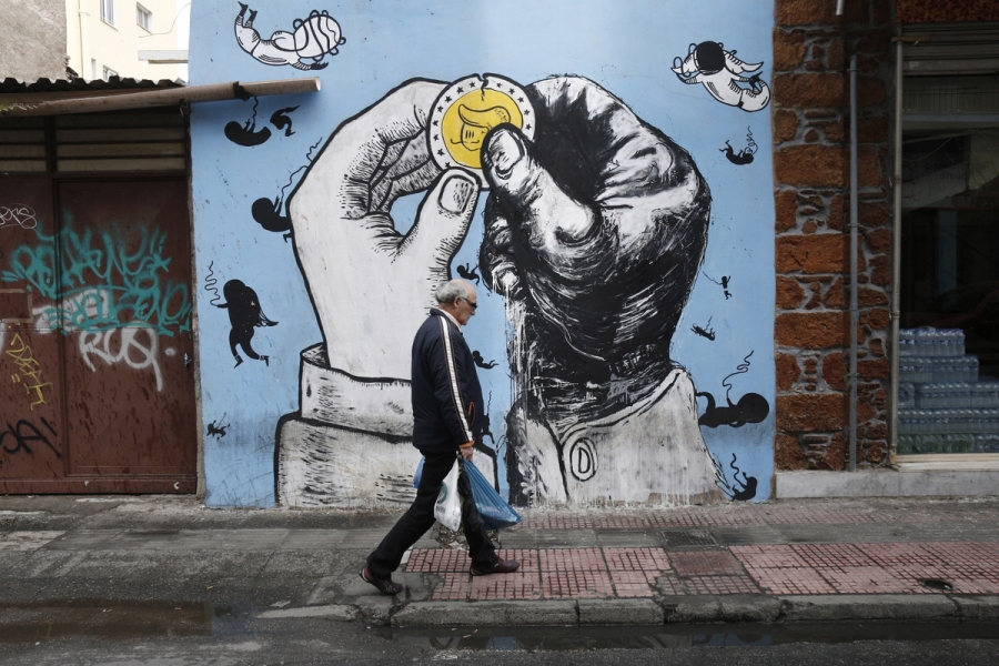 Eurostat: Το 28% των Ελλήνων αντιμέτωπο με τον κίνδυνο φτώχειας ή κοινωνικού αποκλεισμού το 2021