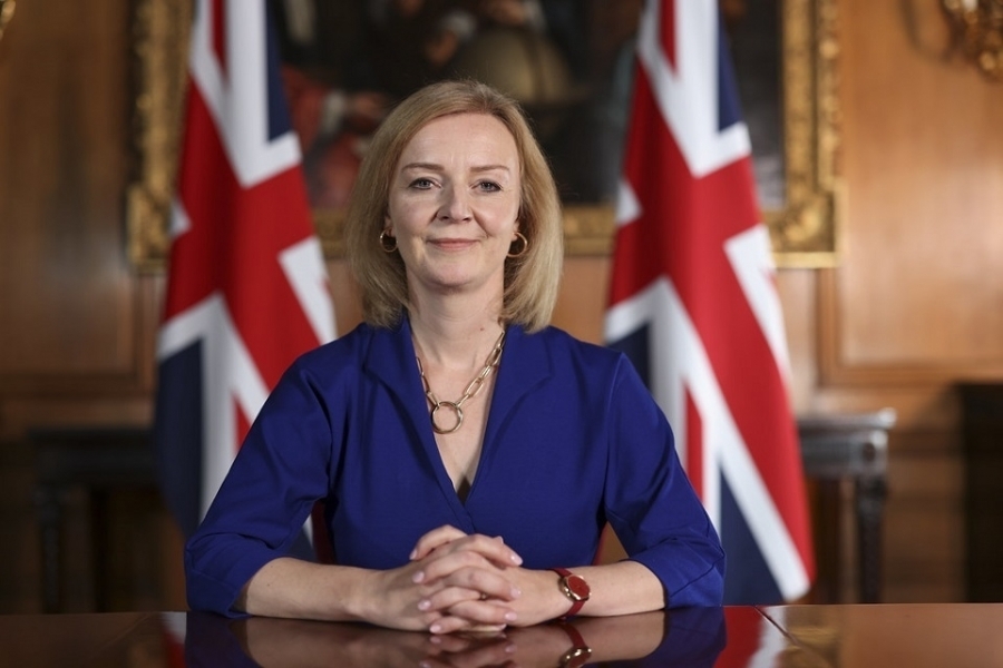 Μεγάλη Βρετανία: Πρωθυπουργός - zombie η Liz Truss - Το 55% των Τόρις ζητούν την άμεση παραίτησή της