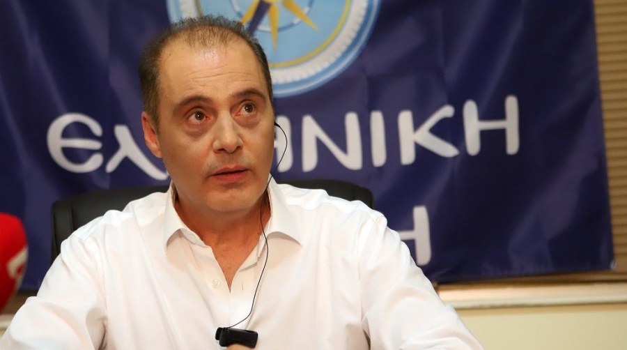 Ελληνική Λύση: Έψαχναν σάκο του μποξ και τον βρήκαν στο πρόσωπο του κ. Μηταράκη
