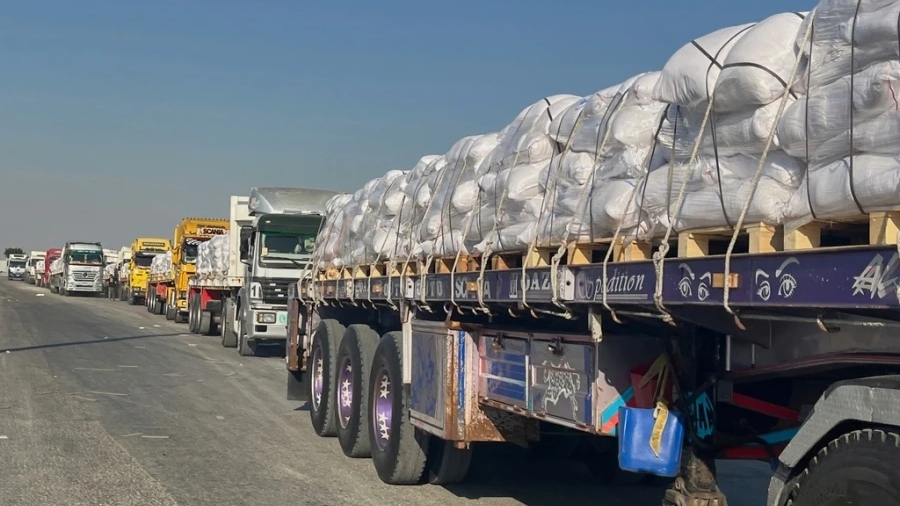 ΟΗΕ: 6.000 φορτηγά με τρόφιμα είναι μπλοκαρισμένα έξω από τη Γάζα