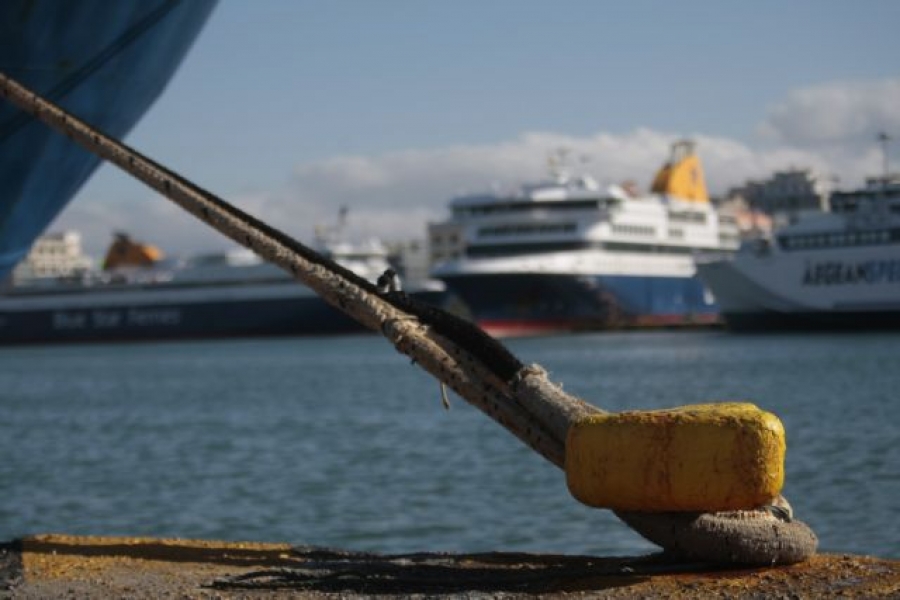 Δεμένα τα πλοία στα λιμάνια – Σε 48ωρη απεργία η ΠΝΟ για νέα Συλλογική Σύμβαση Εργασίας