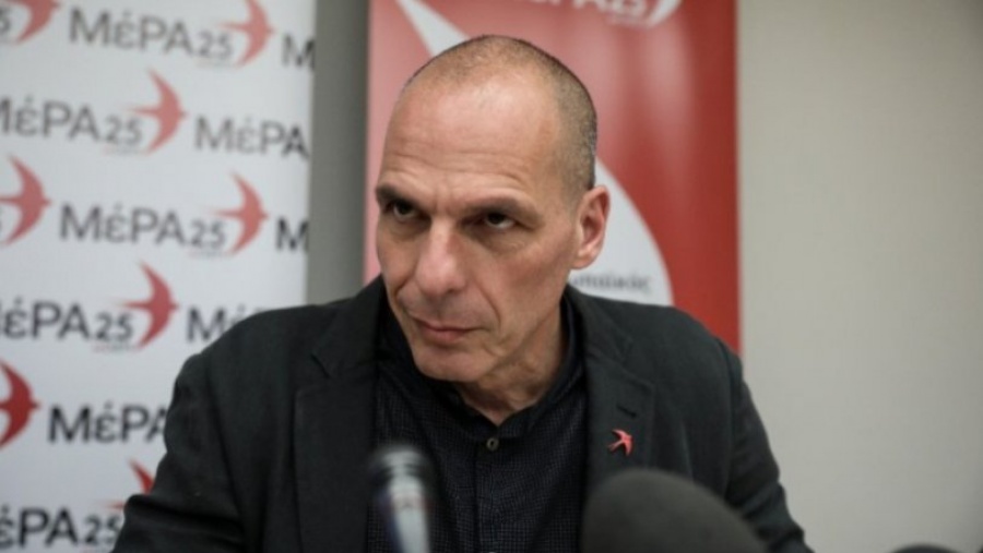 Βαρουφάκης: Η τρόικα αναγνωρίζει στο πρόσωπό μου τον μεγαλύτερο εχθρό της