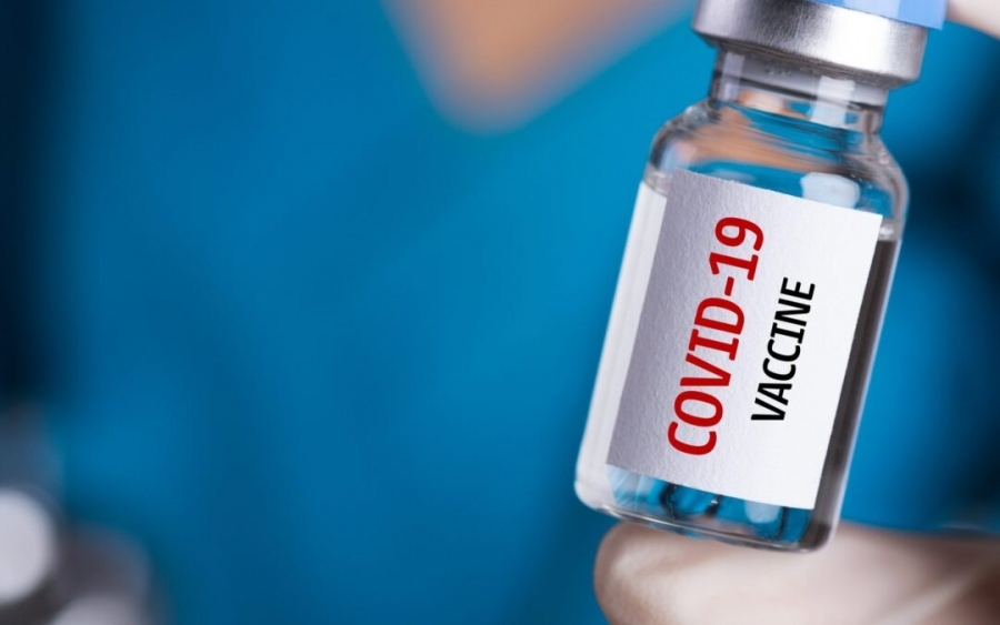 Covid-19 vaccines face backlash as Tsiodras and Pagoni accused of misconduct