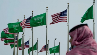 Wall Street Journal: Πιέσεις Σαουδικής Αραβίας σε Trump να άρει τον αποκλεισμό του Hormuz και να διαπραγματευτεί με Ιράν