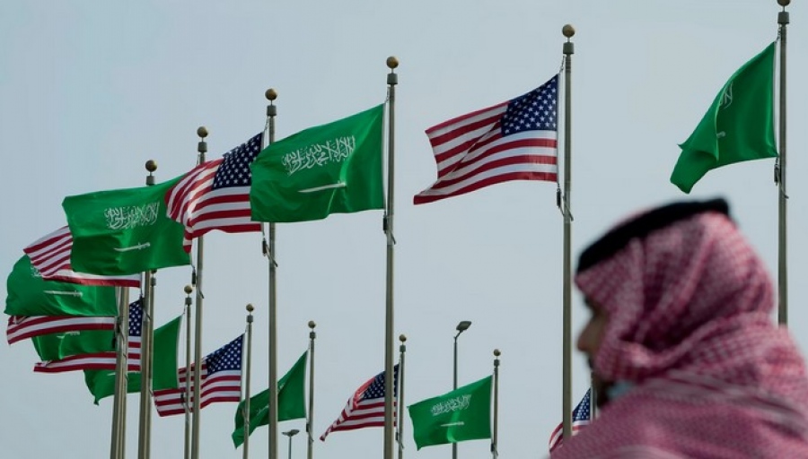 Wall Street Journal: Πιέσεις Σαουδικής Αραβίας σε Trump να άρει τον αποκλεισμό του Hormuz και να διαπραγματευτεί με Ιράν