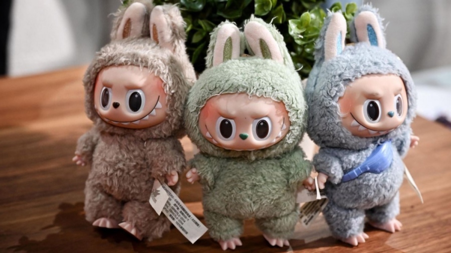 Τι είναι οι κούκλες Labubu - Ο λόγος που αποσύρονται από τα καταστήματα