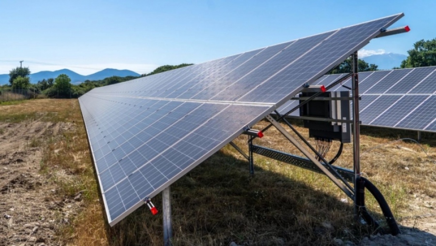 Προθεσμία ενός μήνα για τα μικρά φωτοβολταϊκά να ρυθμίσουν τους διακόπτες τους