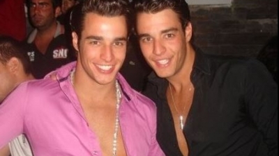 Πέθανε από ανακοπή το μοντέλο Χρήστος Κουτέλας - Η σπαρακτική ανάρτηση του δίδυμου αδελφού του