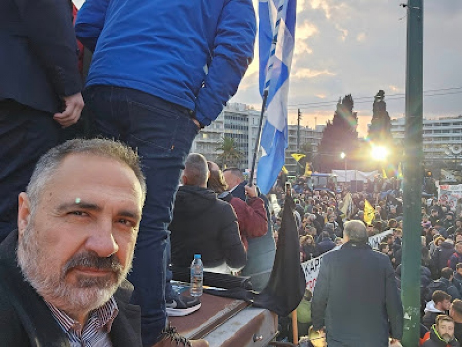 Δημητροκάλλης σε Μητσοτάκη και ΝΔ: Σταματήστε να εκβιάζετε τους Έλληνες αγρότες - Η ύπαιθρος πνίγεται