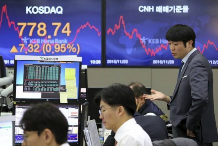 Ασία: Ηγείται των κερδών ο Hang Seng στο +2,8%, με το βλέμμα στα πρακτικά της Fed