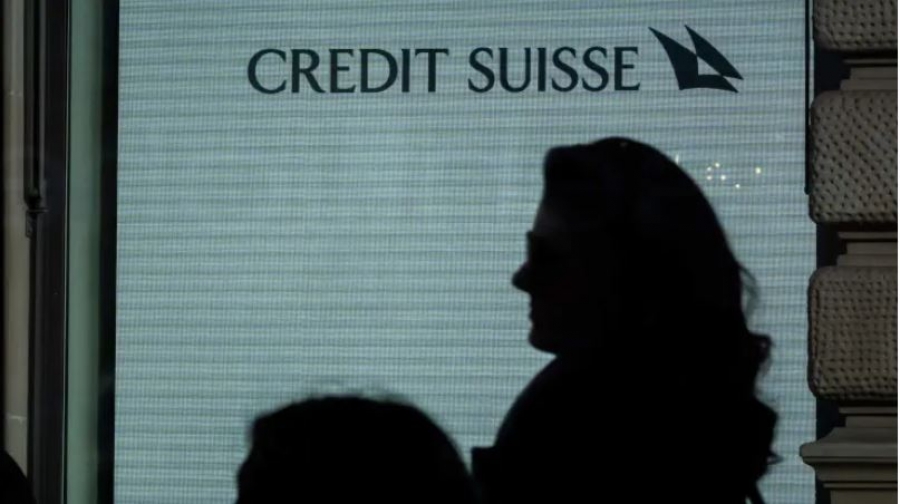 Αγωγή ετοιμάζουν οι κάτοχοι ομολόγων ΑΤ1 της Credit Suisse για τις ζημιές ύψους 17 δισ. δολαρίων