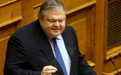 Βενιζέλος για γαλλικές φρεγάτες: Έλλειψη σοβαρότητας από την κυβέρνηση, βλάβη για το εθνικό συμφέρον