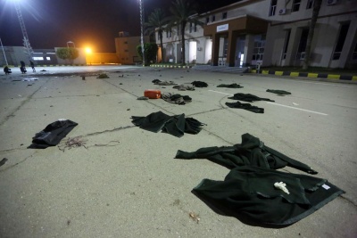 Λιβύη: Στους 30 οι νεκροί από το βομβαρδισμό στρατιωτικής σχολής στην Τρίπολη – Στους 33 οι τραυματίες
