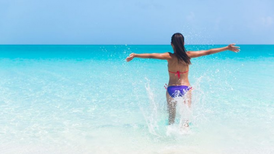 Ειδικός προειδοποιεί τις γυναίκες: Μη φοράτε βρεγμένο μαγιό για αρκετές ώρες