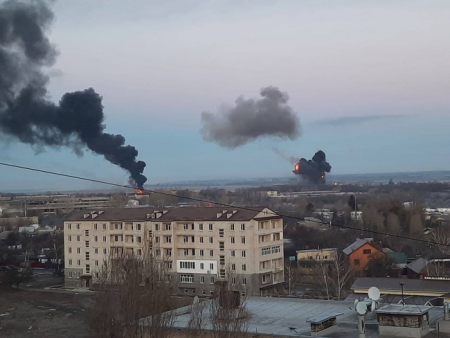 Νέες ρωσικές πυραυλικές επιθέσεις στην Οδησσό που συγκλονίζεται από εκρήξεις