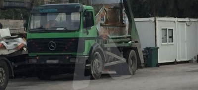 Αυτό είναι το φορτηγό που ενεπλάκη στο τροχαίο του Πάνου Νάτση – Οι προστατευτικές μπάρες και το «σημάδι» της ρόδας