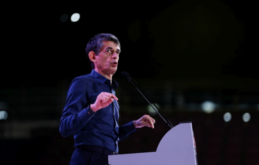 Ανάρτηση – φωτιά  Καρανίκα κατά Τσίπρα:  Αιχμές για νομιμοποίηση της βίλας Παναγοπούλου στο Καβούρι – Εμπρός για νέες αρπαχτές