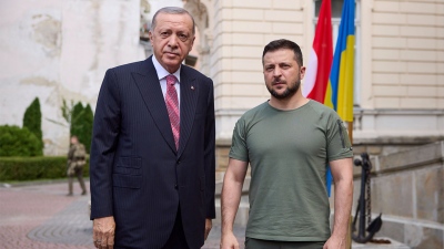Ο Zelensky εσπευσμένα στην Κωνσταντινούπολη, θα συναντηθεί με τον Erdogan - Άγριο παρασκήνιο για εκεχειρία στη Μ. Θάλασσα