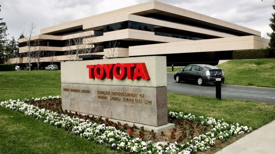 Toyota: Εκτόξευση κερδών το δ' τρίμηνο 2023, στο +75% και τα 1,68 τρισ. γιεν