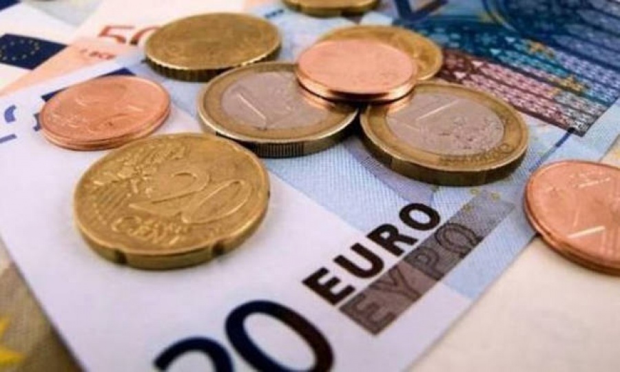 Νέο «ψαλίδι» στα αναδρομικά των ειδικών μισθολογίων – Ψυχρολουσία για ένστολους, δικαστικούς, γιατρούς ΕΣΥ