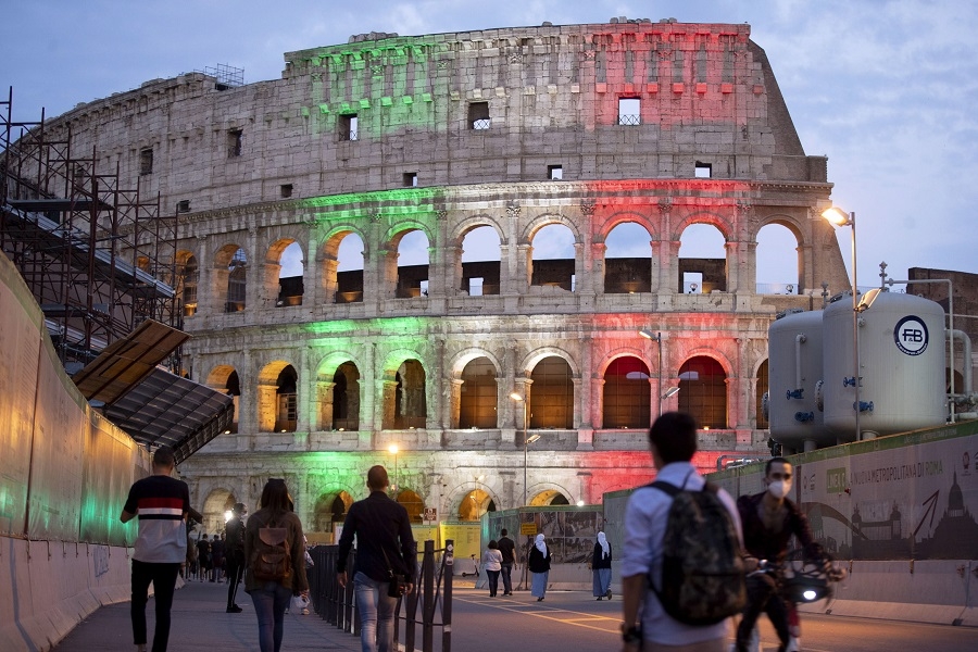 Υποφέρει ο ιταλικός τουρισμός από τη μετάλλαξη Delta του Covid