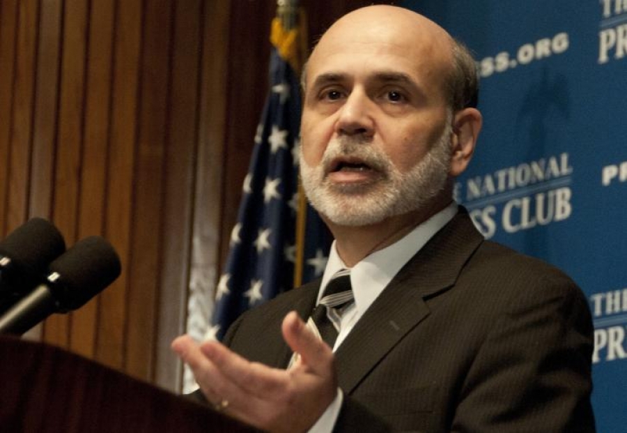 Bernanke (πρώην επικεφαλής της Fed): Ισχυρό πλέον το σενάριο της ύφεσης στην οικονομία των ΗΠΑ