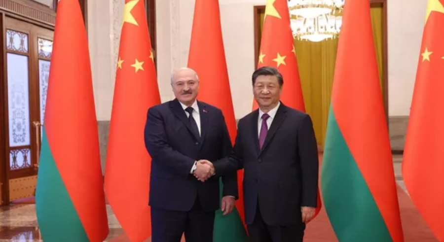 Λευκορωσία: Παρακολουθούμε προσεκτικά τις πρωτοβουλίες της Κίνας για ειρήνευση στην Ουκρανία
