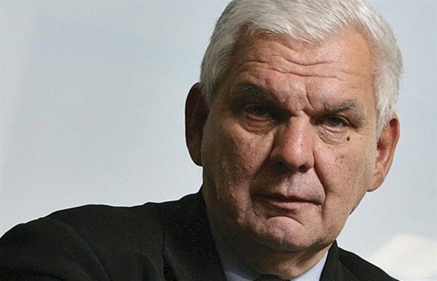 Επίθεση Δ. Κουτσολιούτσου κατά του ΔΣ της Folli Follie -  Τάσσεται κατά του κλεισίματος του βραχίονα του ομίλου στην Ασία