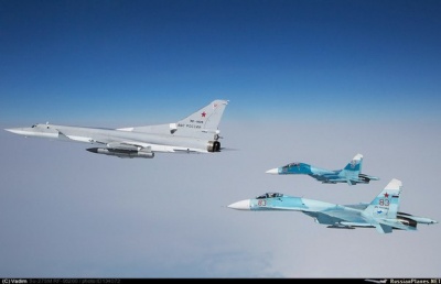 Η Ρωσία αναπτύσσει βομβαρδιστικά Tu - 22M3 με δυνατότητα να μεταφέρουν πυρηνικά όπλα στην Κριμαία